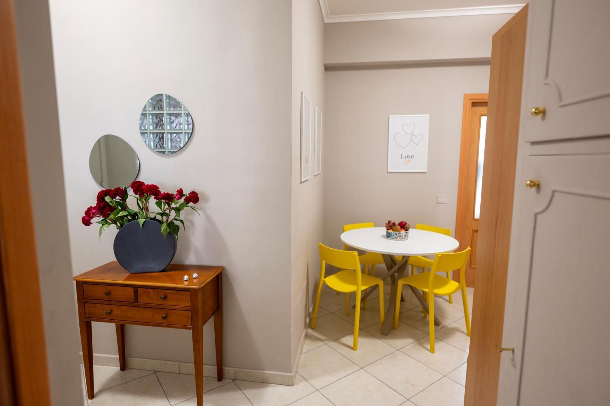 Ferienwohnung Renza House Chiaia Neapel Exterior foto