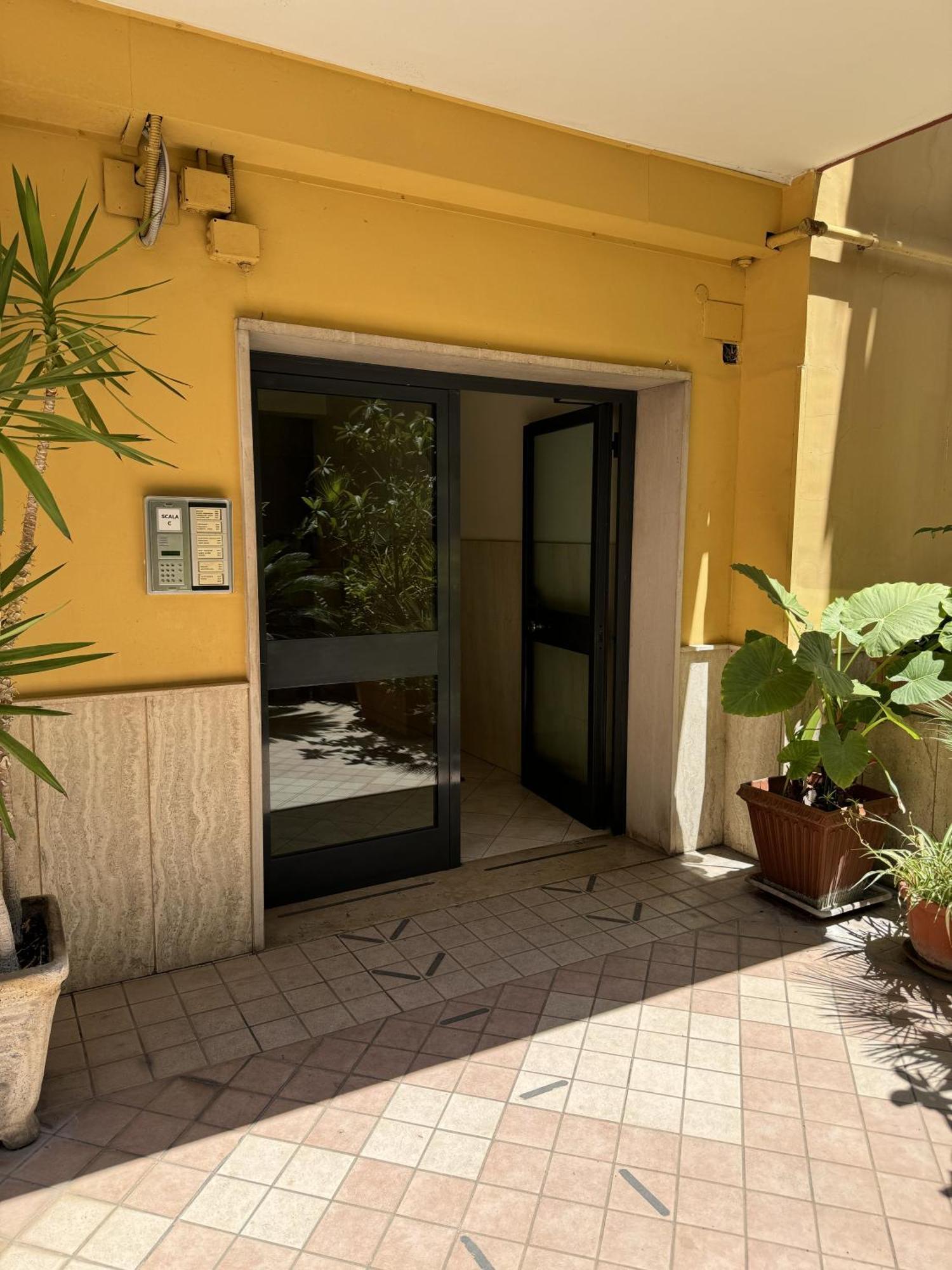 Ferienwohnung Renza House Chiaia Neapel Exterior foto